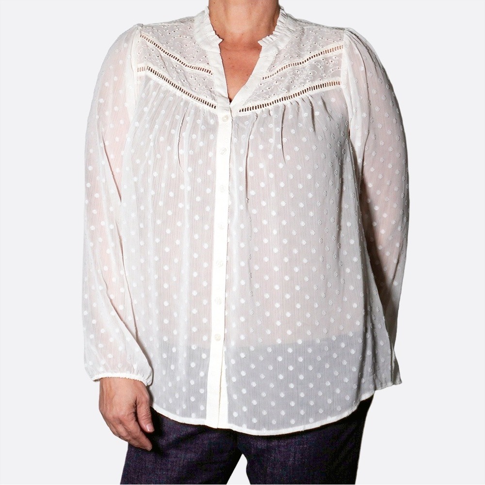 Torrid Romantic Cream Eyelet Clip Dot Chiffon Lace Blouse NWT‎ Victorian Plus 2X